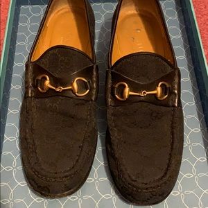EUC black Gucci loafers 6.5 *authentic*